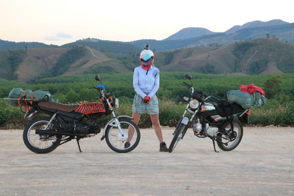 jewelry harm experience 10 dienas uz Motocikla Vjetnama - MotoMeitenes.lv